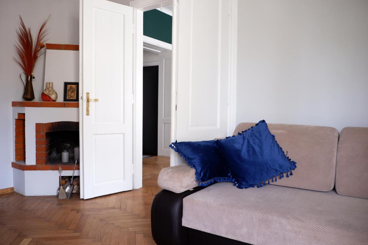 Cichy Apartament W Centrum Nowy Sacz Exterior photo